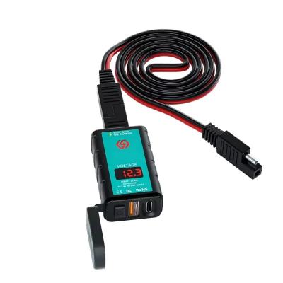 Dual USB port voltage display QC3.0 fast charging car charger